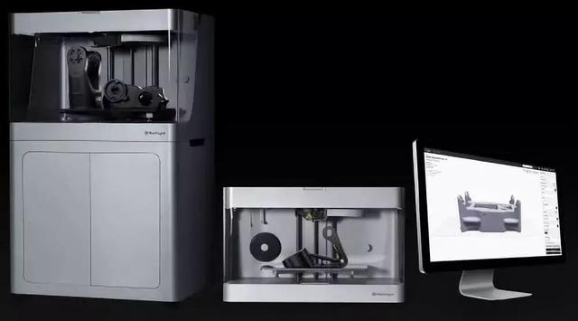美國退伍老兵提供全球首款3D打印水陸兩用假肢
